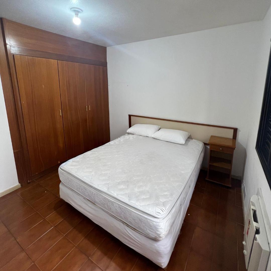 Apartmán Pitangueiras Com Cadeira E Guarda-Sol Exclusivo, Limpeza Diaria, Piscina Climatizada E Wi-Fi Guarujá Exteriér fotografie